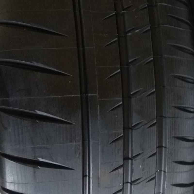 MICHELIN 325/30 R 19 PILOT SPORT CUP 2 105Y XL N0 394762 - Obrázek 4