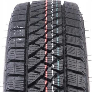 BRIDGESTONE 215/70 R 15 C BLIZZAK W810 109R 28214B
