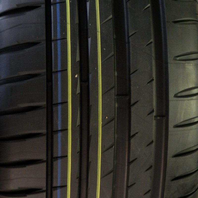MICHELIN 325/25 R 20 PILOT SPORT 4 S 101Y XL FR 748034 - Obrázek 3